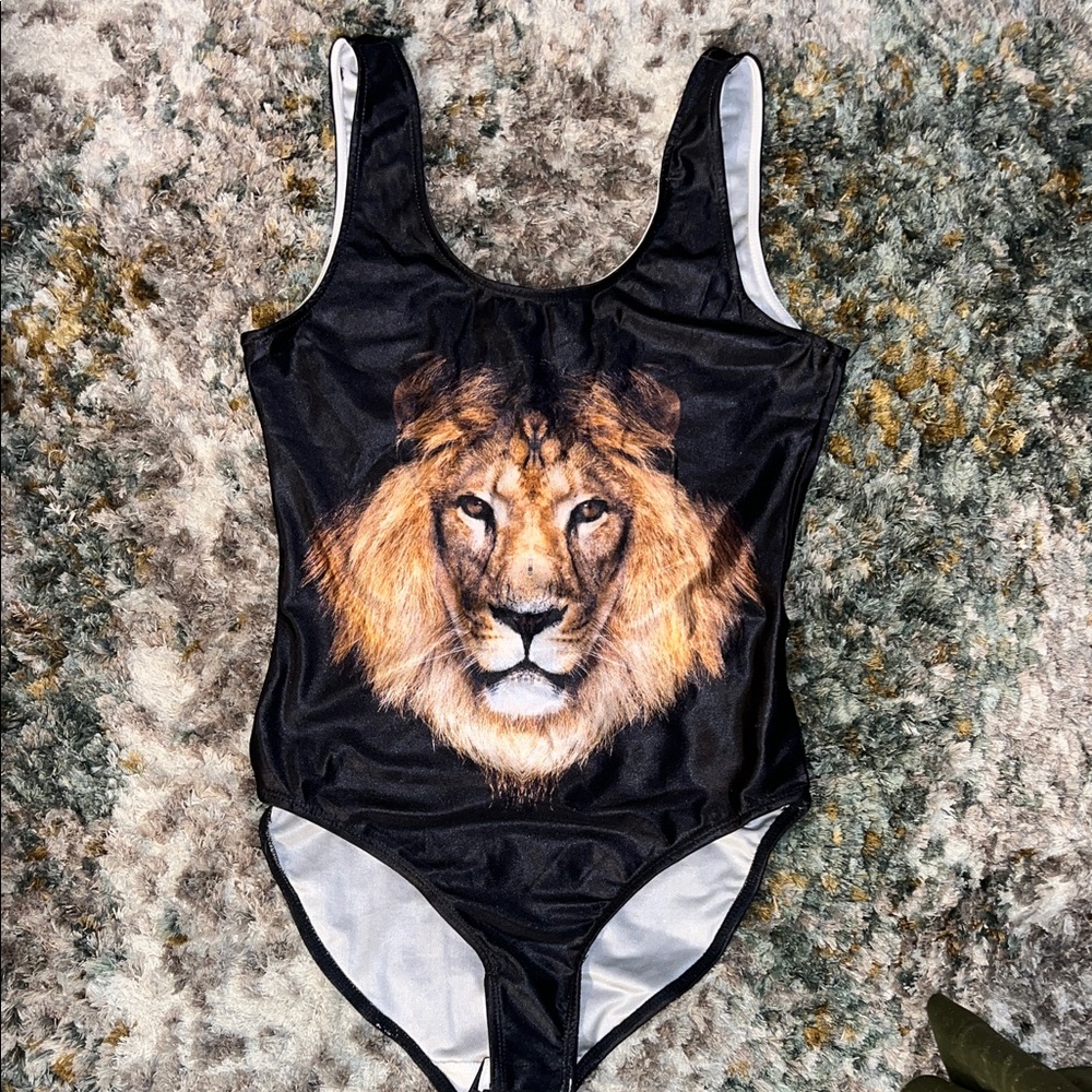 Lion Print One Piece - Black